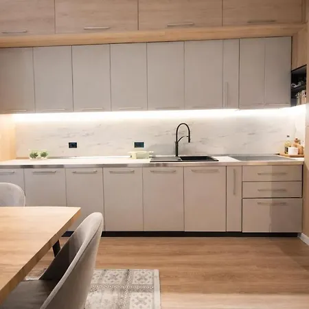 Apartmán Galeria Flat Center *